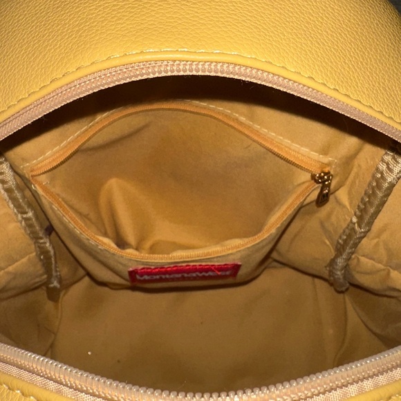 UEC MONTANA WEST Backpack Purse Anti-Theft Backpack with secured zipper & tassel - Picture 6 of 16